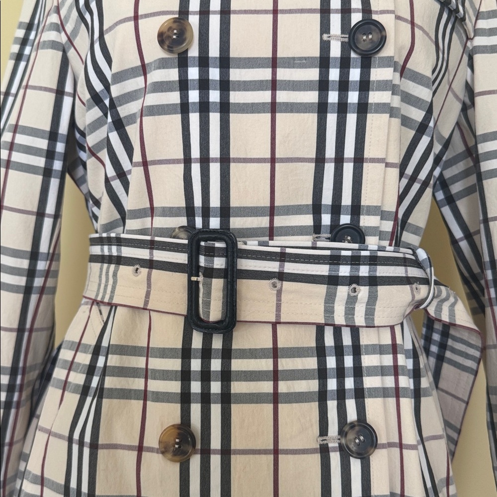 Burberry Black and Cream Plaid Trench Coat - Picture 7 of 10